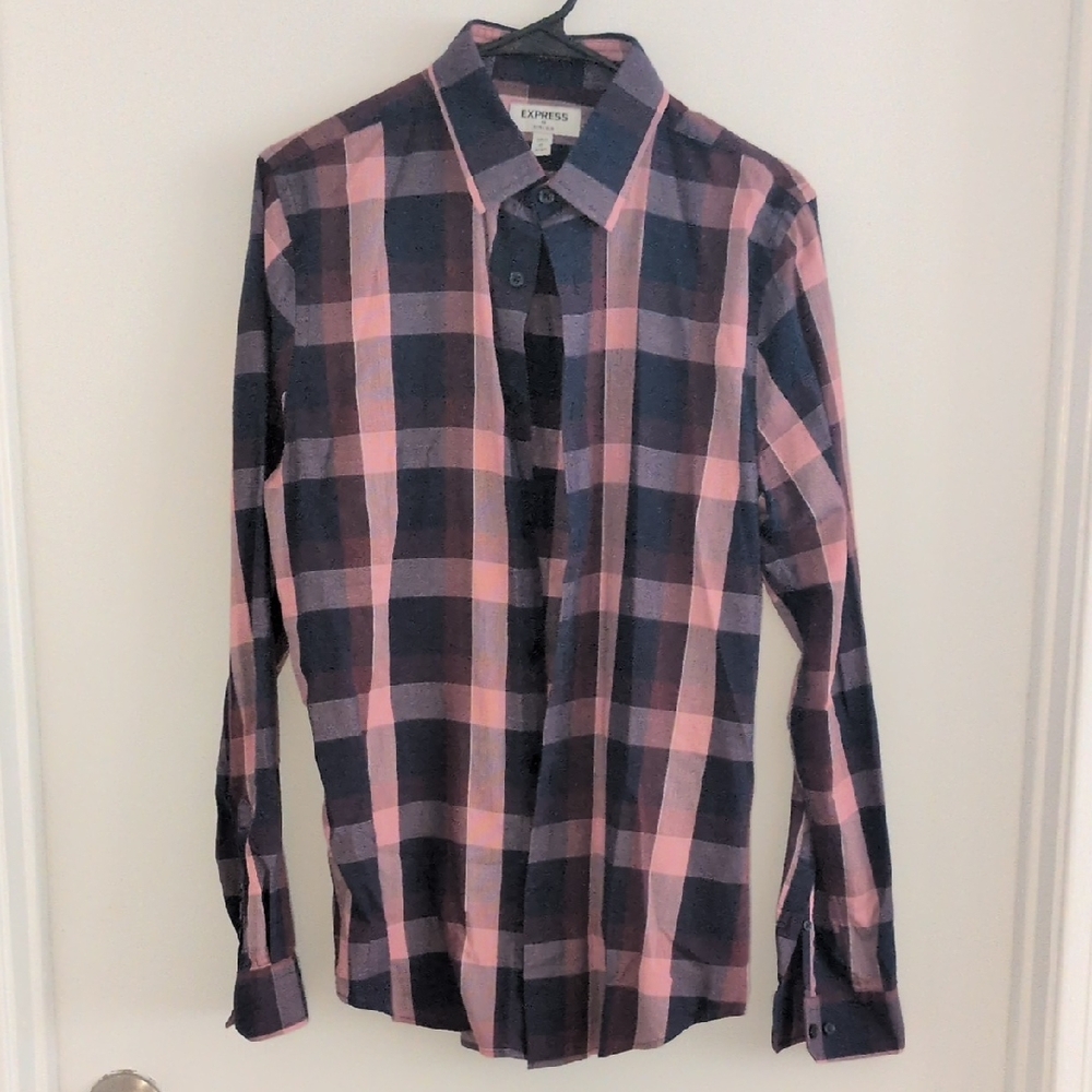 Express Men's Button-Down Shirt in Pink and Navy Check
